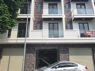 Chính chủ cần bán nhà mặt đường 12m tại Him Lam, Hùng Vương, Hồng Bàng 4 tầng 50m2 hướng Nam giá chỉ 3,x tỷ