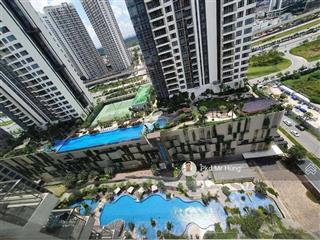 Estella heights 2pn 103m2 tầng cao, full nội thất, view 2 hồ bơi xanh mát đẹp mê ly.  0901 840 ***
