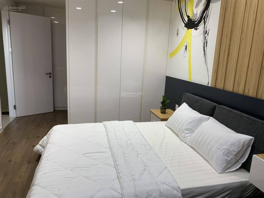 Cho thuê căn hộ chung cư cao cấp tropic garden 2pn full nt 17tr/th , phường thảo điền, quận 2.