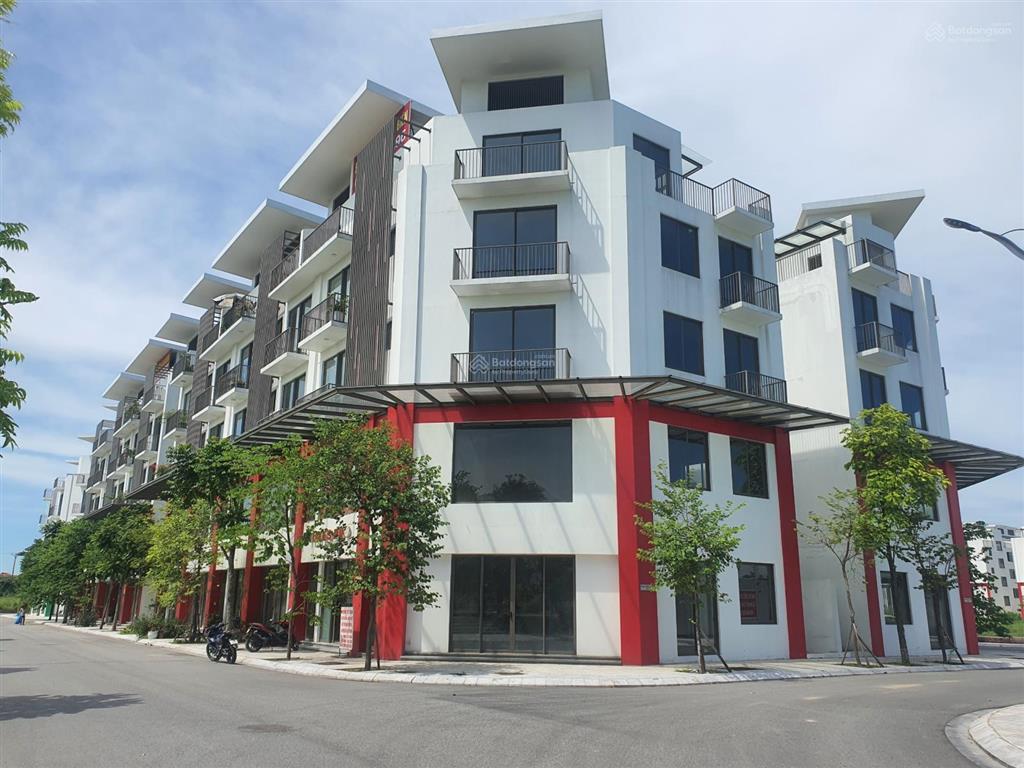 Bán gấp nhà phố khai sơn 120m2, view hồ điều hòa 7ha, hướng tây nam, mt 7m.  0989 386 ***