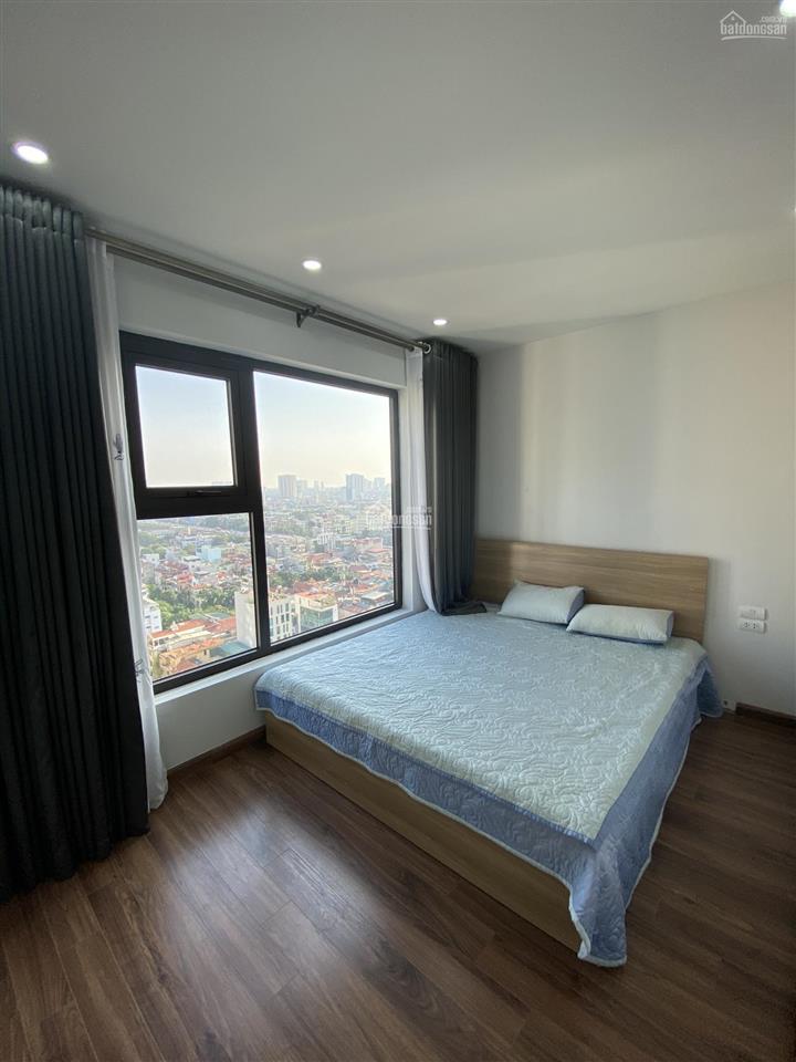 Chính chủ bán gấp 3pn cc việt đức complex 102m2, giá 6.x tỷ  0979 998 ***