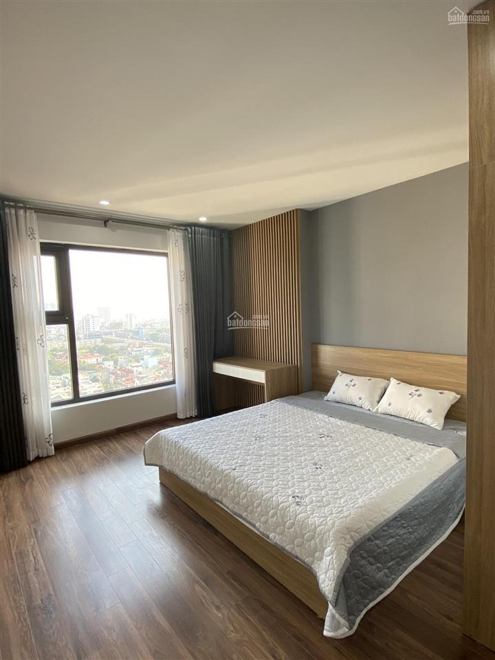 Chính chủ bán gấp 3pn cc việt đức complex 102m2, giá 6.x tỷ  0979 998 ***