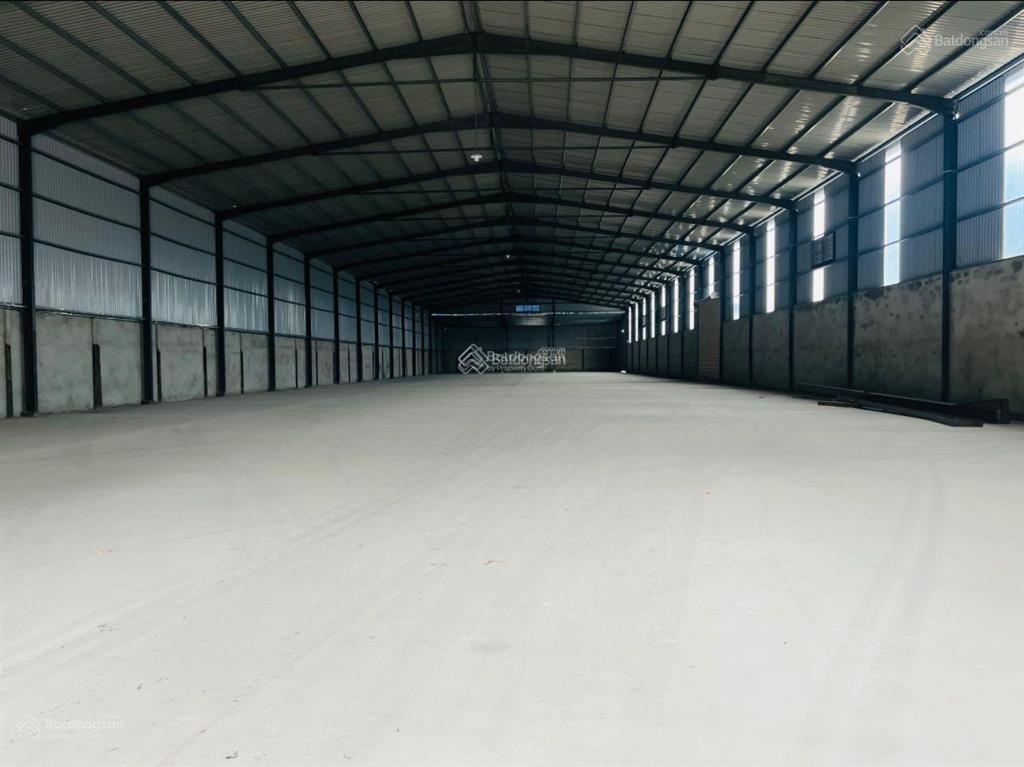 Cho thuê xưởng 4200m2, 180 triệu/tháng thuận an