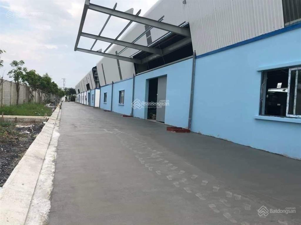 Cho thuê xưởng 4200m2, 180 triệu/tháng thuận an