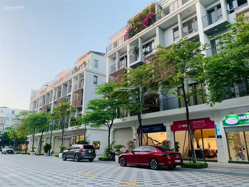 Gấp cần bán gấp căn siêu phẩm shophouse góc, vị trí đẹp, view công viên, the manor central park