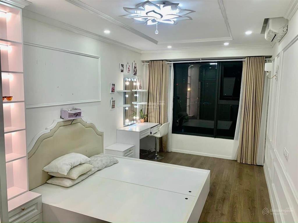 Ban quản lí gửi em cho thuê gấp căn hộ 2pn, 3pn dự án imperia sky garden