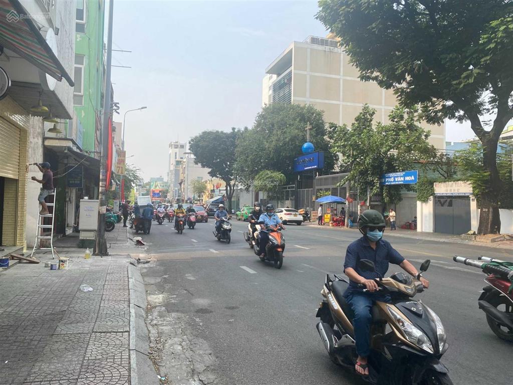 Cho thuê tòa mặt tiền số 24 nguyễn bỉnh khiêm, q. 1, dt 12x35m, 2 hầm 1 trệt 8 lầu, dtsd 2.000 m2