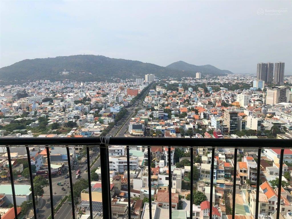 Cho thuê căn 2pn 94m2 view biển giá 8,5tr/tháng block a vũng tàu plaza  mạnh 0908 727 ***