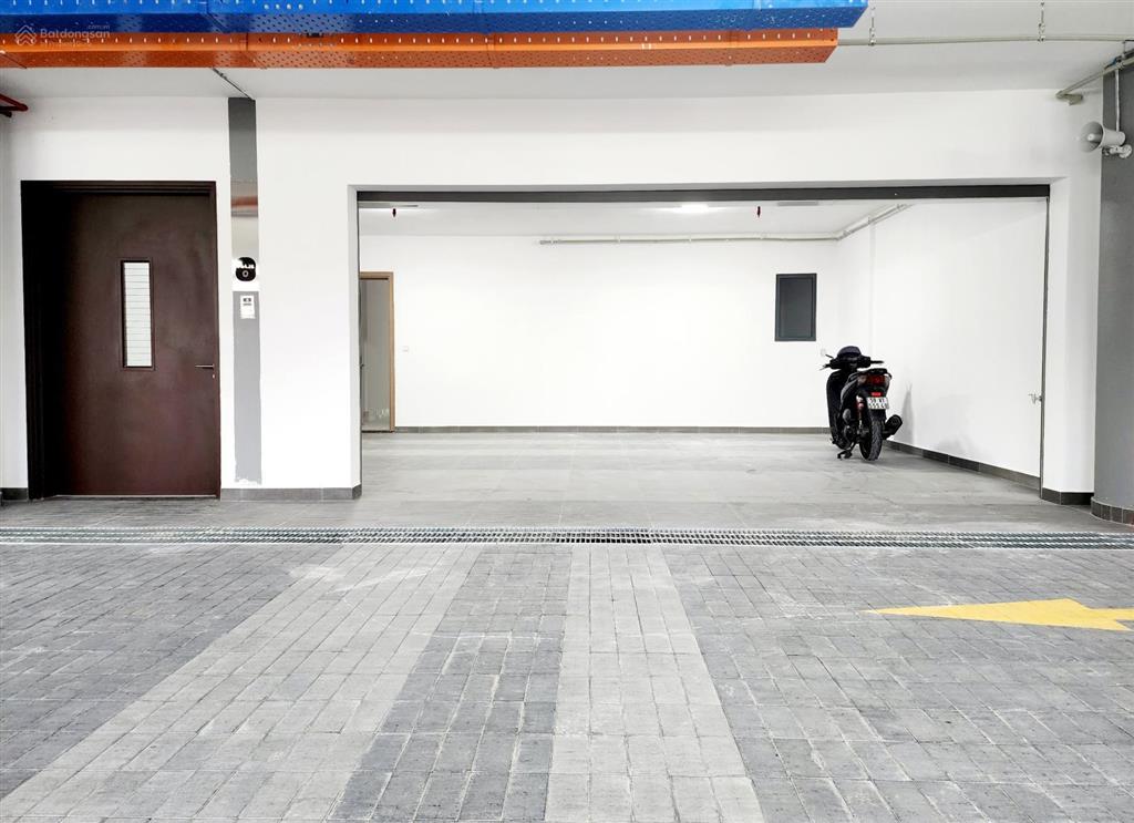 Bán căn góc sky linked villa  p2.x.30  242m2/ 4pn/ 3wc  biệt thự trên không xe ô tô lên nhận nhà