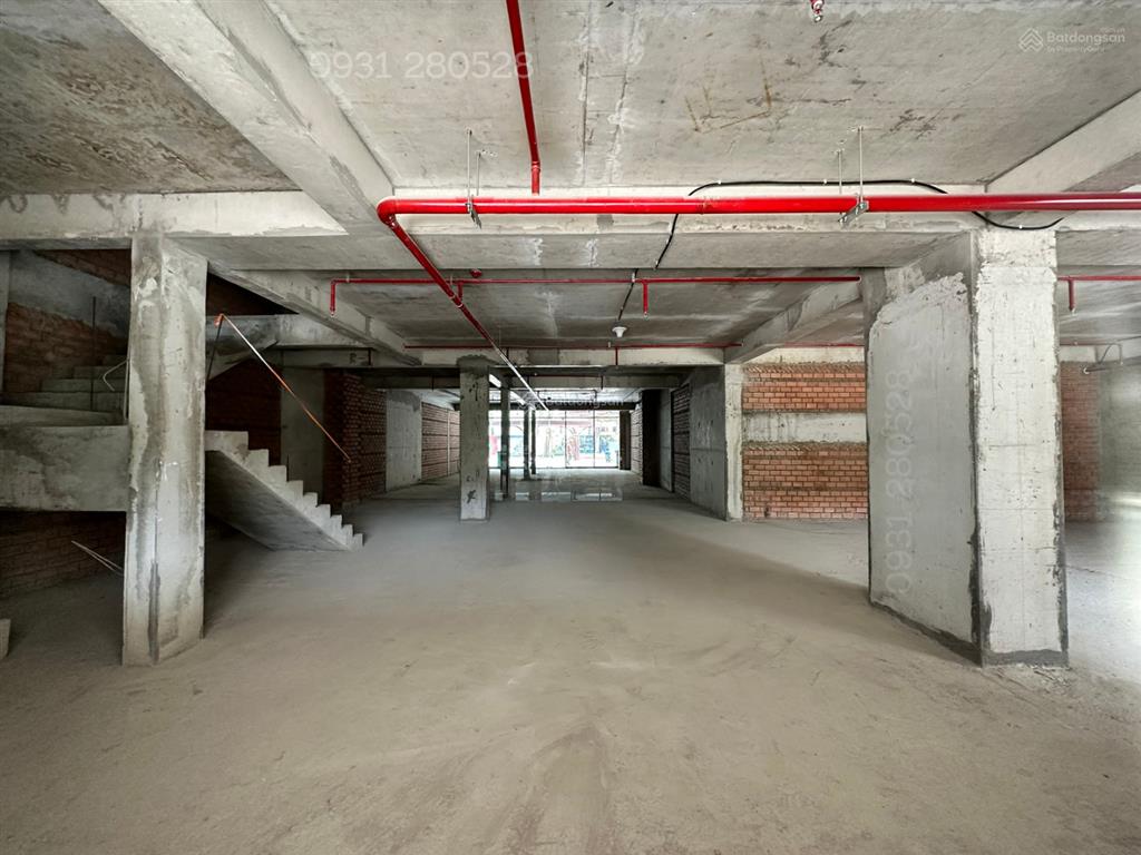 Bán shophouse celadon city căn góc s2.0.01 phúc long đang thuê ngang 14 mét 3 mặt tiền. giá 5x tỷ