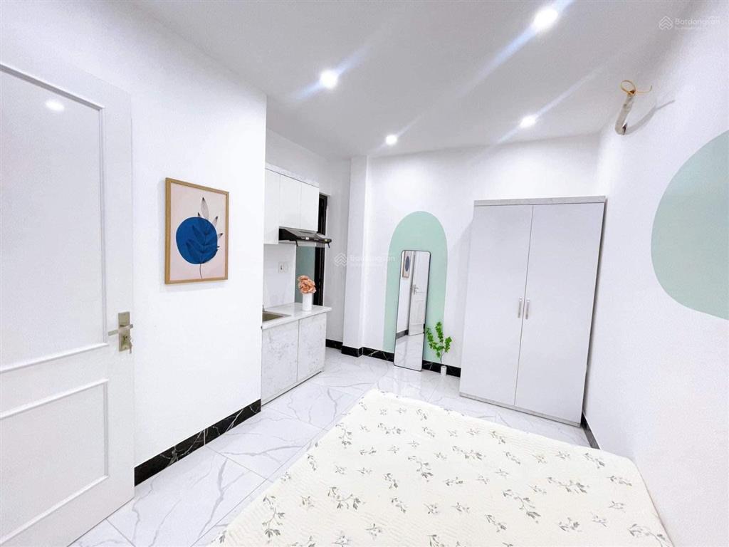 Tòa chdv cầu giấy, mới 55m2*6t*15p kk, tm, full đồ, logoc, ngõ thoáng. pccc & gpxd đủ