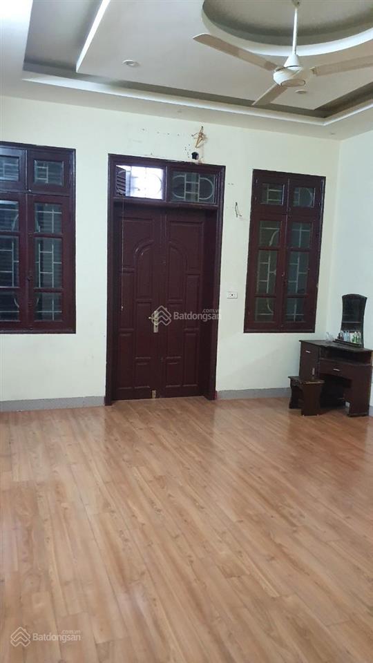 Cho thuê nhà văn quán 80m2, 4 tầng, 19tr xe tải tránh nhau