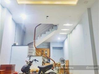 Cho thuê nhà mỗ lao 55m2, 3 tầng, 14tr ô tô đỗ cửa