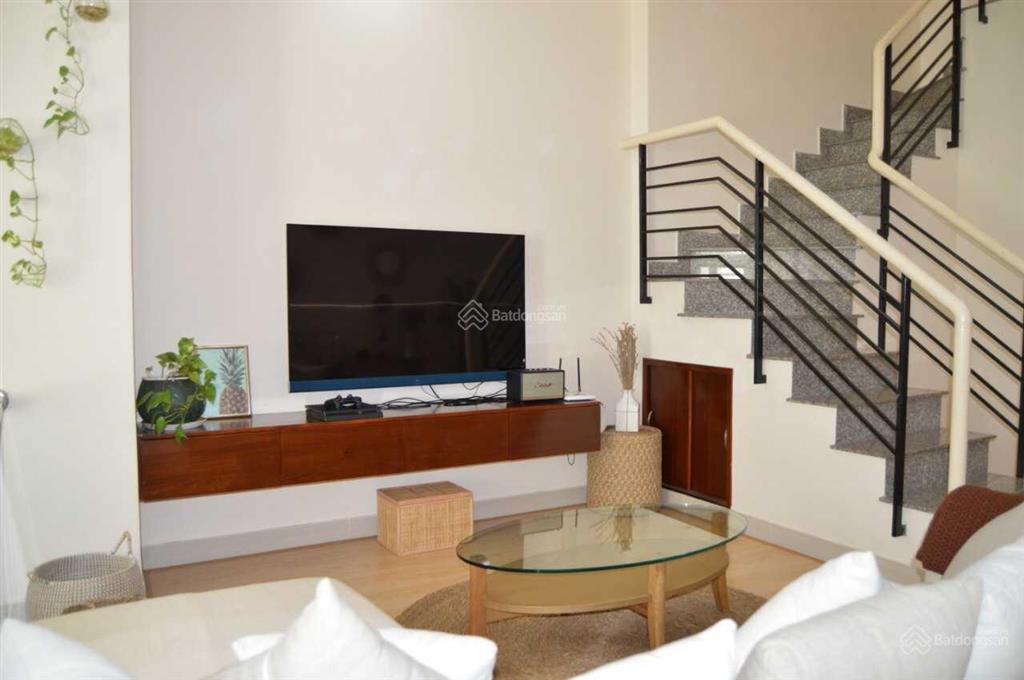 Nhà phố thảo điền xinh như homestay chỉ 25tr đồng bào ơi