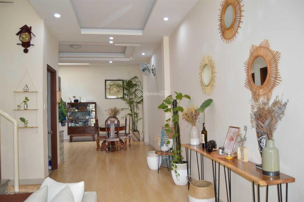 Nhà phố thảo điền xinh như homestay chỉ 25tr đồng bào ơi