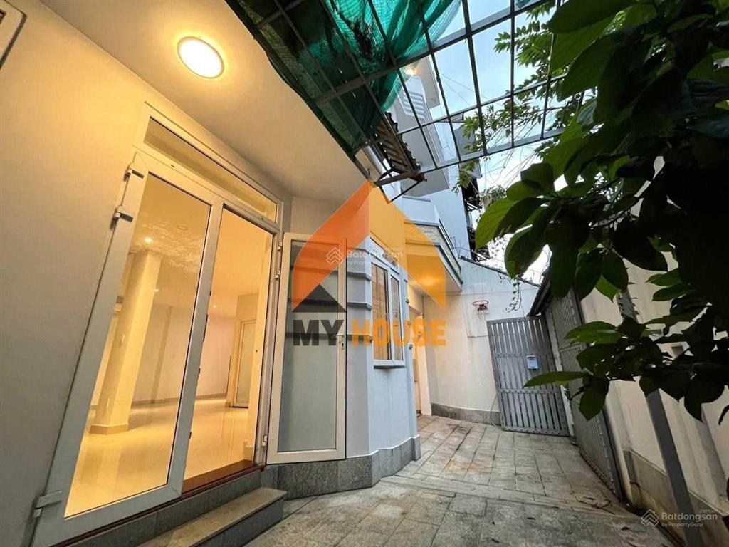 Bất ngờ chưa anh chị! villa thảo điền lung linh có 35tr/ sd 350m2