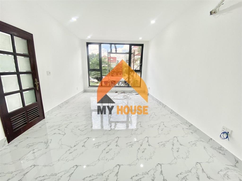 Myhouse chúng em cho thuê tòa nhà đẹp, độc, đỉnh quận 2