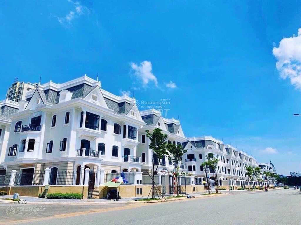 Bán nhanh lô góc biệt thự victoria village 2 mặt tiền đường lớn