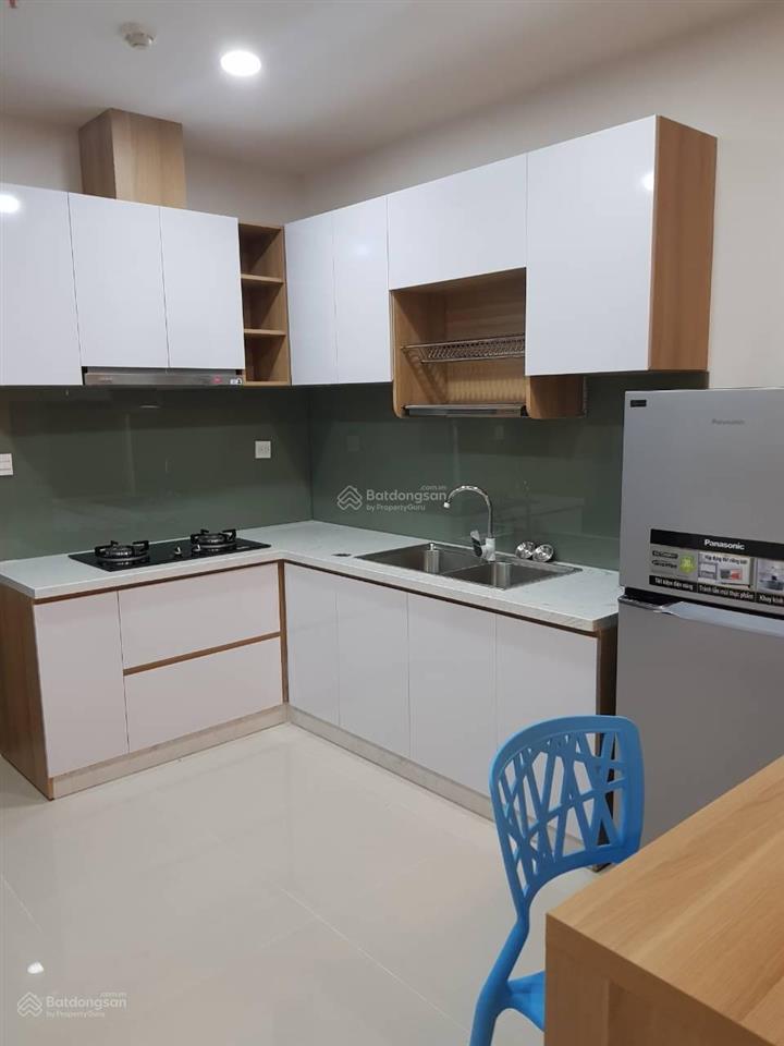 Cần bán gấp căn hộ rivergate, 2pn, 1 toilet, giá 5 tỷ. 0906 378 ***