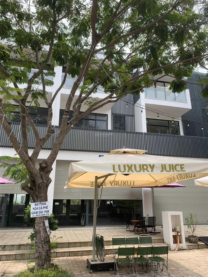 Cho thuê shophouse thuận tiện kd mọi ngành nghề giá 14tr/tháng.  0938 051 ***