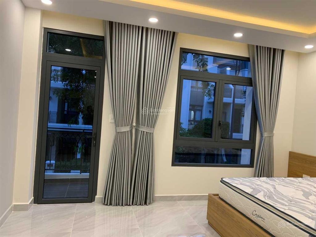 Cho thuê nhà melosa garden khang điền 1 trệt 2 lầu nội thất đẹp, an ninh 13tr, 0902 442 ***