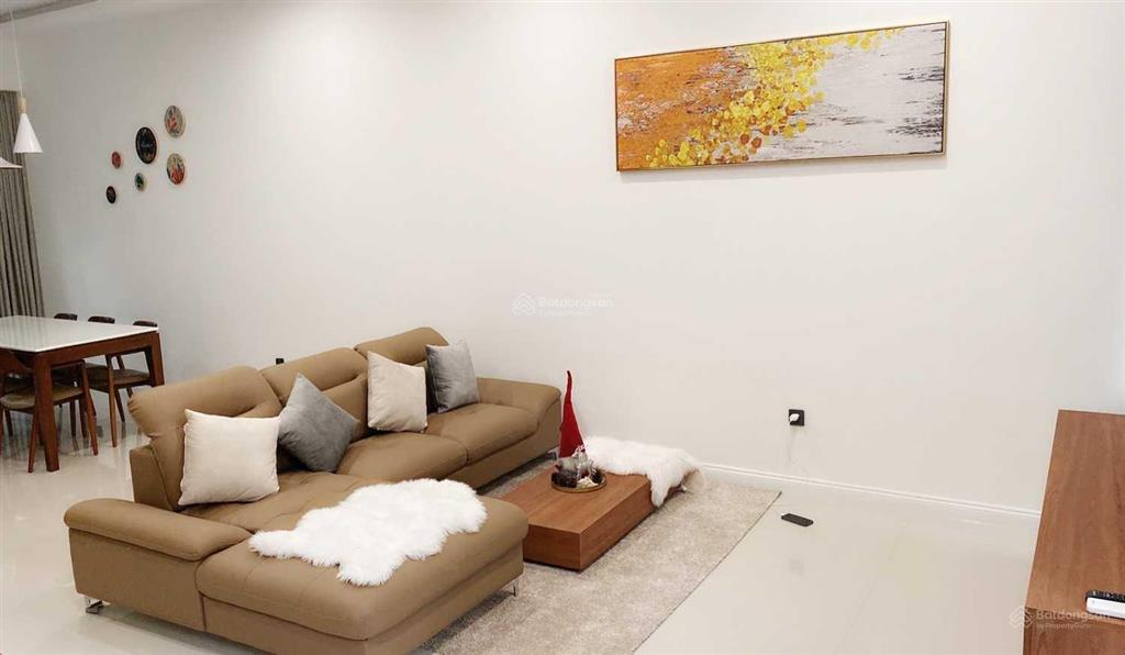 Cho thuê nhà mega village, khang điền, 1 trệt 2 lầu nội thất đẹp 13 triệu/tháng 0902 442 ***