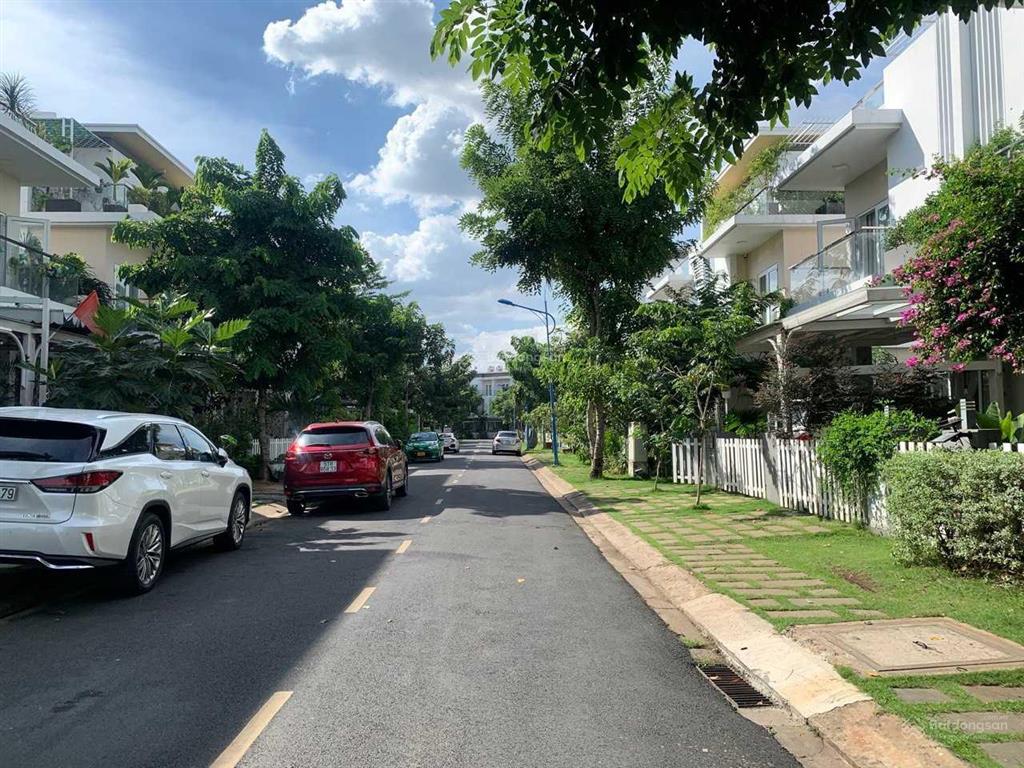 Cho thuê nhà melosa garden khang điền dt 5x23m 1t 2l 4pn, 4wc giá 15tr/tháng 0902 442 ***
