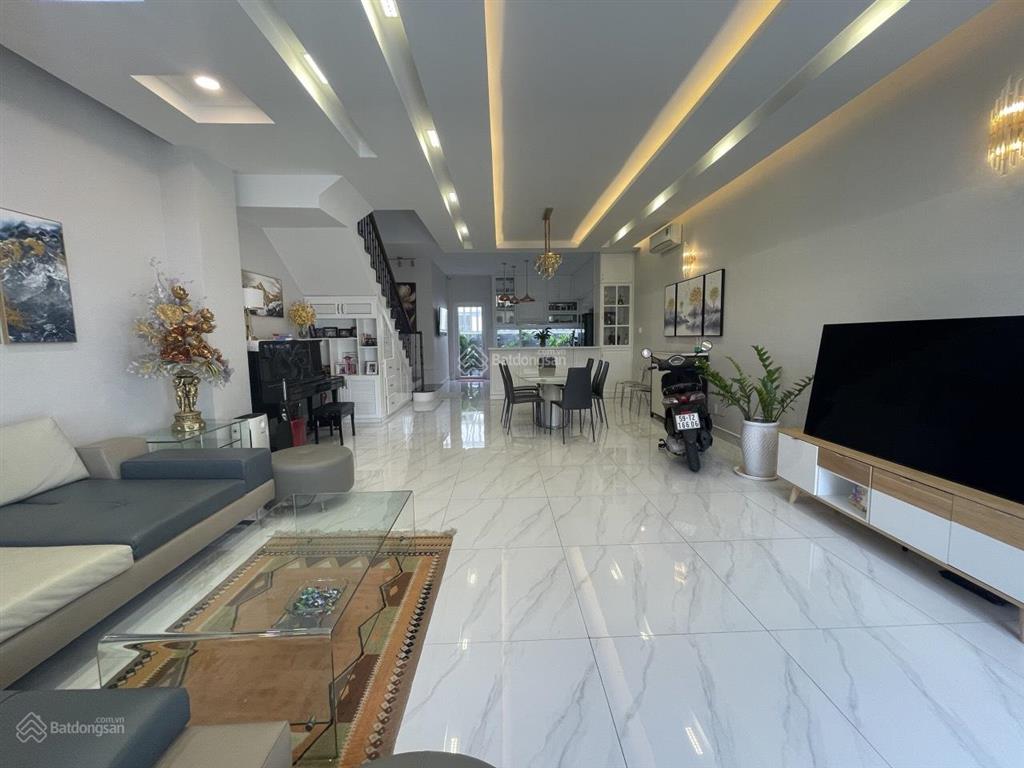 Bán nhà melosa garden khang điền dt 6x18m giá 10,7 tỷ, 0902 442 ***