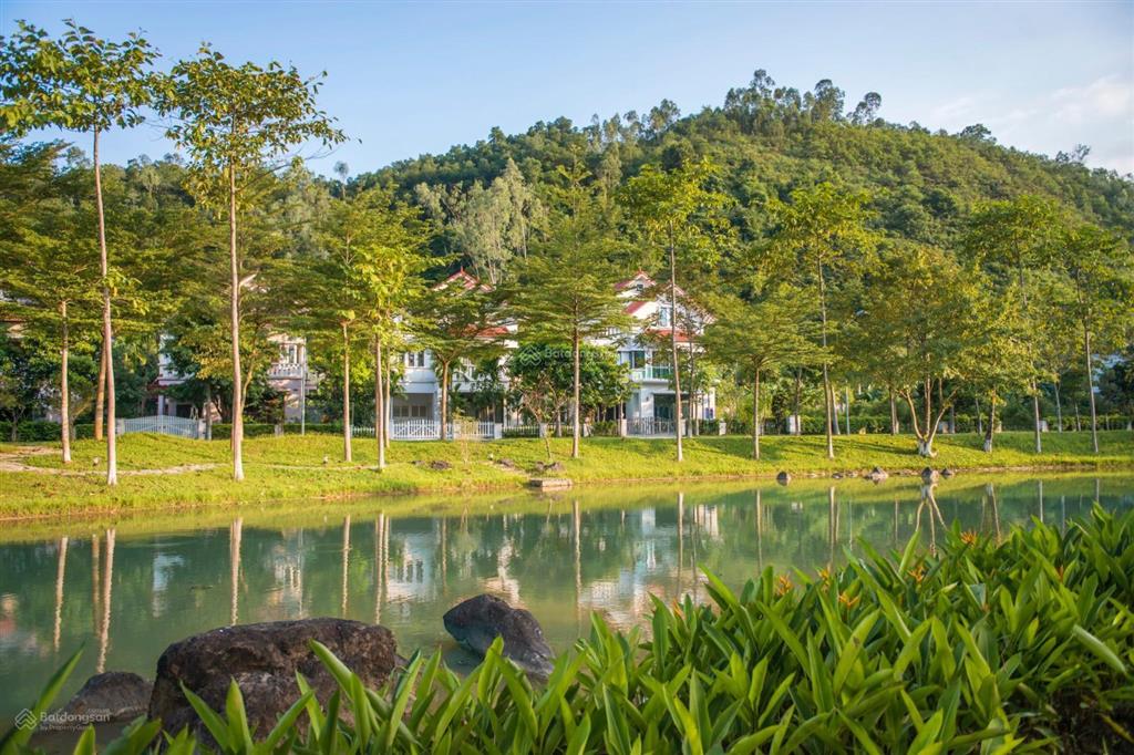Chính chủ căn xanh villas đơn lập view mặt suối khu b, xây thô