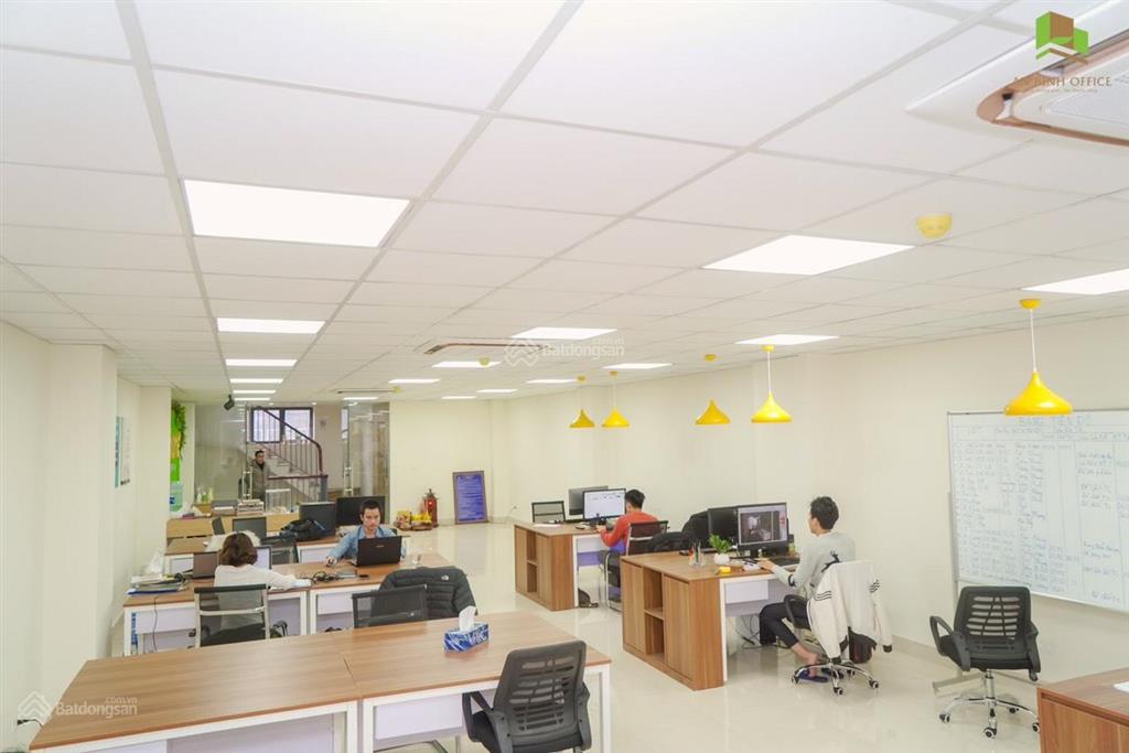 Cho thuê 1400m2 vp hỗ trợ chia nhỏ, dự án mới hateco laroma, đống đa. giá ưu đãi 300 nghìn/m2/tháng