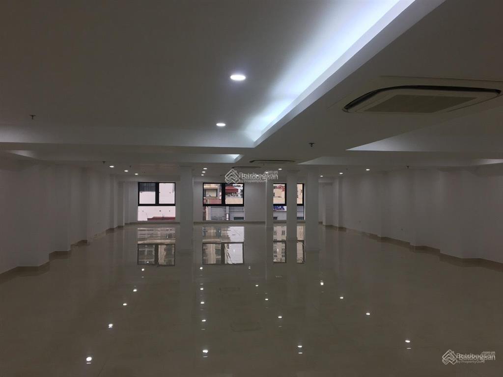 Cho thuê văn phòng 800m2 tại tòa nhà hạng b suced  trung tín đường nguyễn hoàng