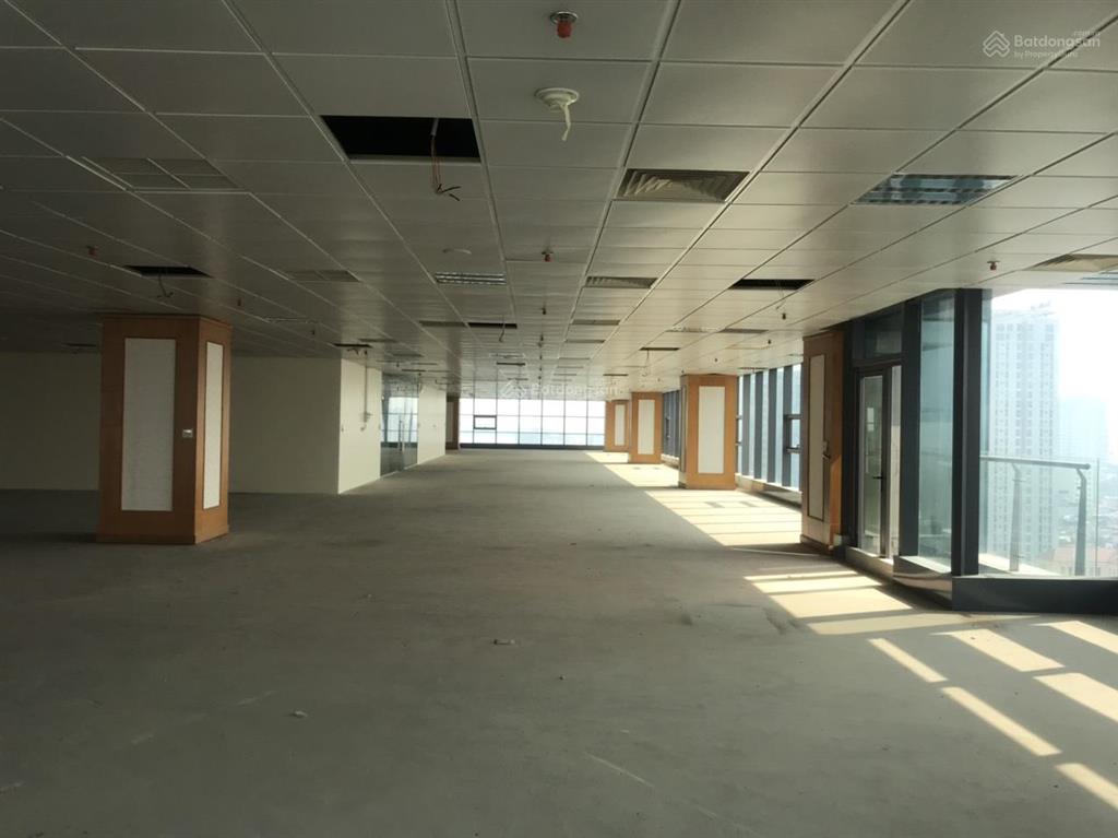 Cho thuê văn phòng hạng a quận đống đa, đầy đủ tiện ích cao cấp và chỗ đổ xe giá 200k/m2/tháng