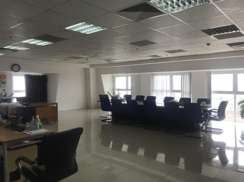 Cho thuê vp sky city towers 88 láng hạ dt 100m2 sẵn nội thất giá 120k/m2/th