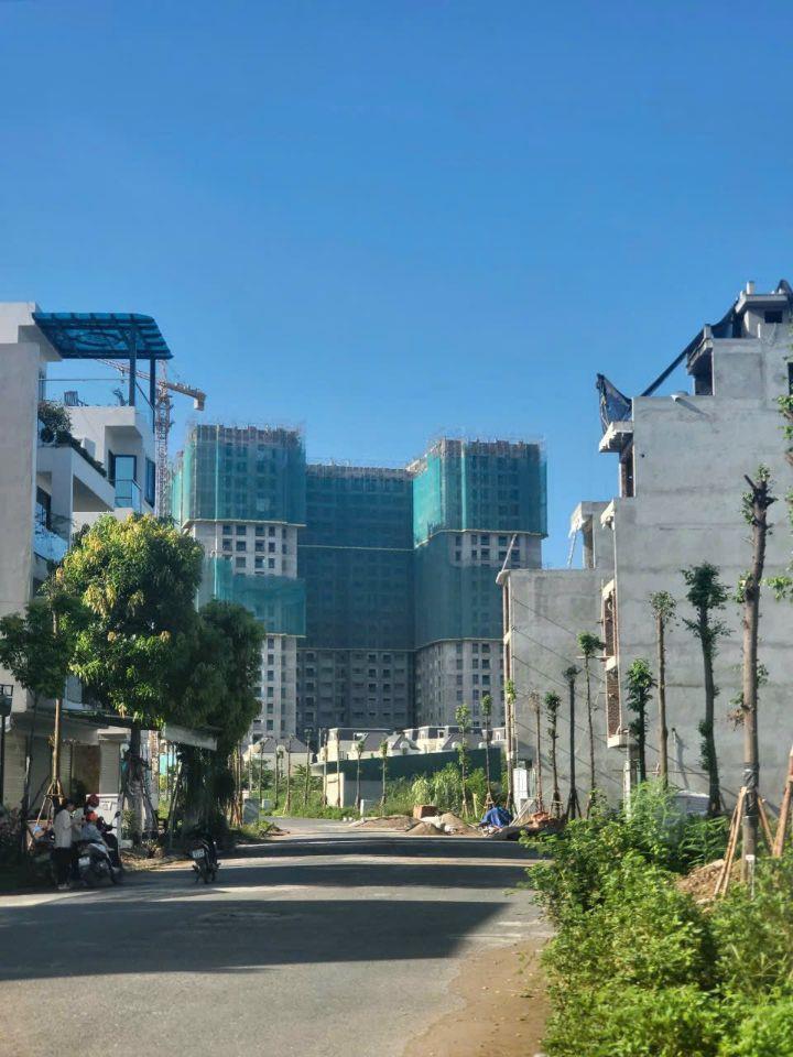 Bán hai lô đất dịch vụ Vân Canh số 740-1, 740-2 mỗi lô có dt 44.1m, sổ đỏ riêng