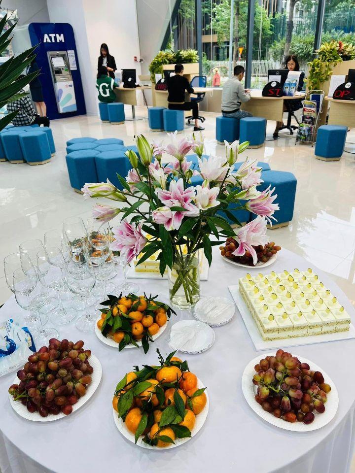 Cho thuê tầng 1,2,3,4 trung tâm thương mại mới toanh tại dự án The Zei Plaza, Lê Đức Thọ, Mỹ Đình