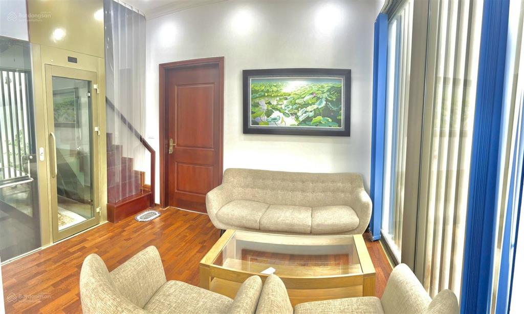 Bán căn biệt thự song lập 158 m2 full nội thất vị trí đẹp về ở ngay, 0981 691 ***
