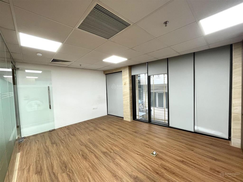 Cho thuê văn phòng toà nhà xuân la tower, xuân la, tây hồ, hà nội dt 50m2 giá 130 nghìn/m2/th