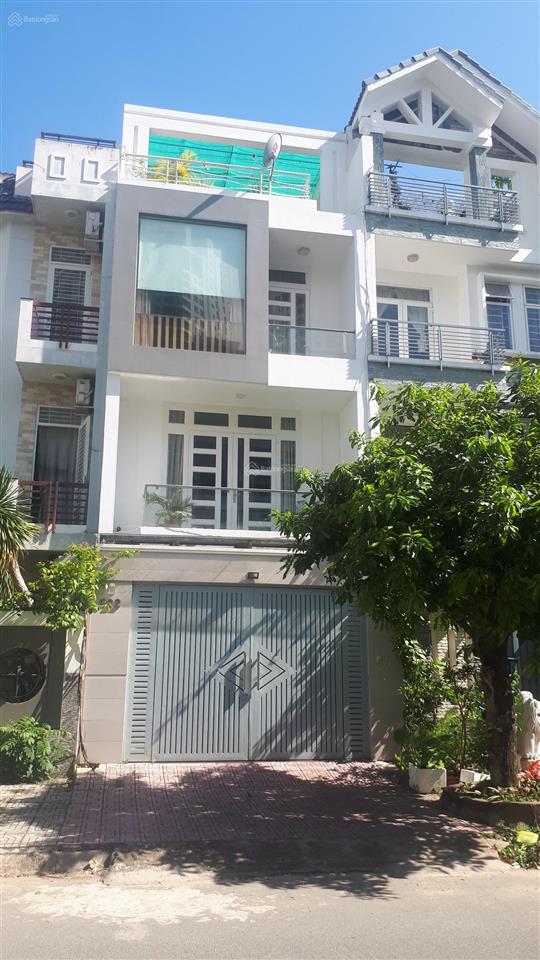 Bán nhà giá 14 tỷ, diện tích 4x18m, 3 lầu, hướng nam, khu an phú hưng, p. tân phong, quận 7