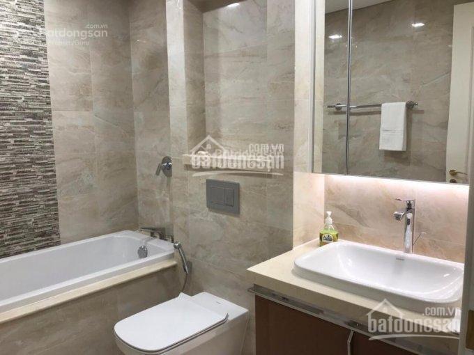 Officetel cho thuê để ở hoặc làm văn phòng tại vinhomes golden river.  0933 384 ***
