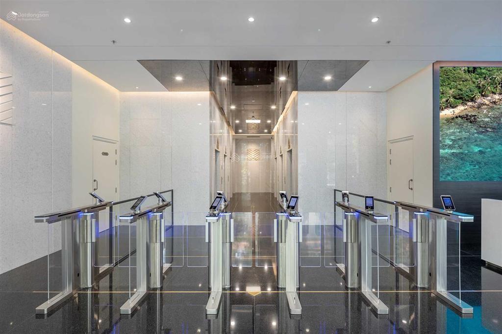 Cho thuê văn phòng pearl 5 tower đường lê quý đôn, p.6, quận 3. dt 170m2.  0906 391 ***