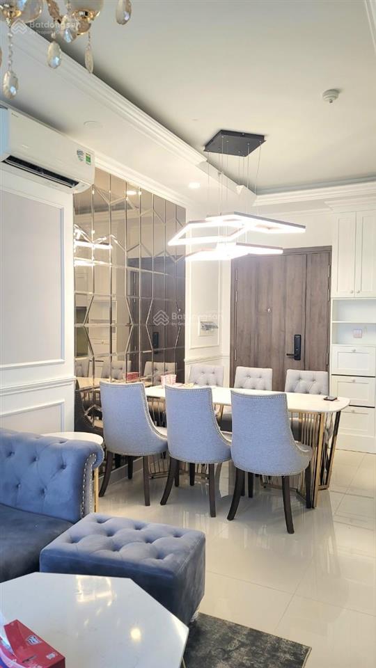 Q7 boulevard 2pn  2wc  9,5 triệu  2pn 2wc  70m2. căn góc  liền kề pmh q7