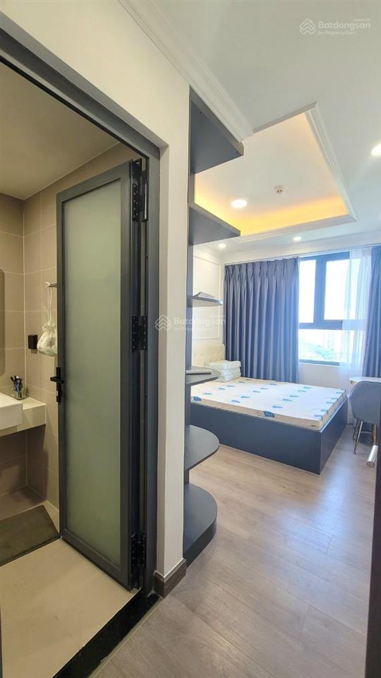 Q7 boulevard 2pn  2wc  9,5 triệu  2pn 2wc  70m2. căn góc  liền kề pmh q7