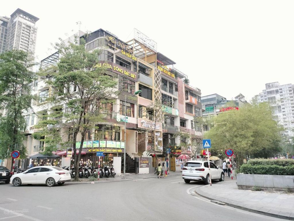 CHO THUÊ GẤP LIỀN KỀ HD MON 6 TẦNG - GẦN 1000M2 SỬ DỤNG ĐÃ HOÀN THIỆN NỘI THẤT 