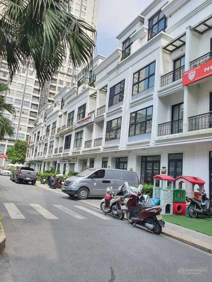 Bán gấp căn shophouse 5 tầng. Đã có dòng tiền ổn định 60tr/tháng tại Vinhomes Gardenia