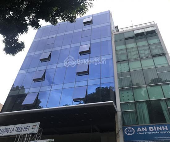 33 tỷ! bán gấp tòa building khu sân bay  bạch đằng, 8m*25m, kc 7 tầng. dtsd 1000m2, hdt 150 triệu