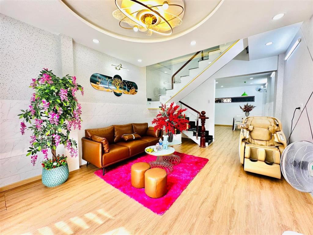 Bán nhà đẹp nguyễn thái sơn, p4, gò vấp, 48m2, 2 tầng btct, hẻm xe hơi 4m sát mặt tiền, chỉ 4 tỷ tl