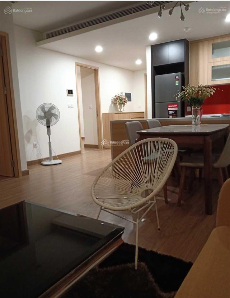 Chính chủ bán căn hộ 128m2 tk 3pn2vs, căn góc nhiều mặt thoáng, làm việc chính chủ, full nội thất