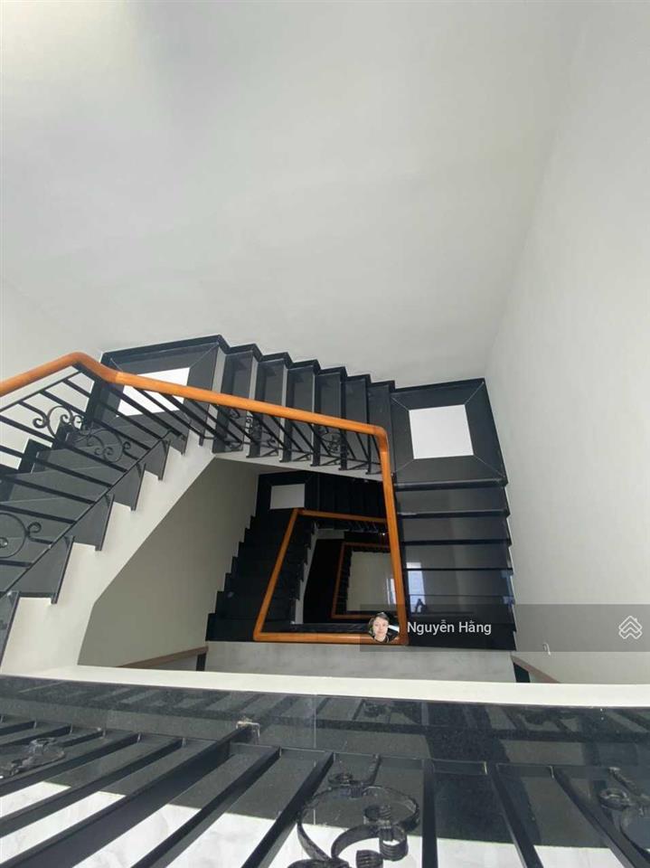 (hot) nhà đẹp 4 tấm rưỡi ngang khủng 7,7mx14m trung tâm k300 xe hơi nằm nhà chỉ 8 tỷ nhỉnh! quá rẻ