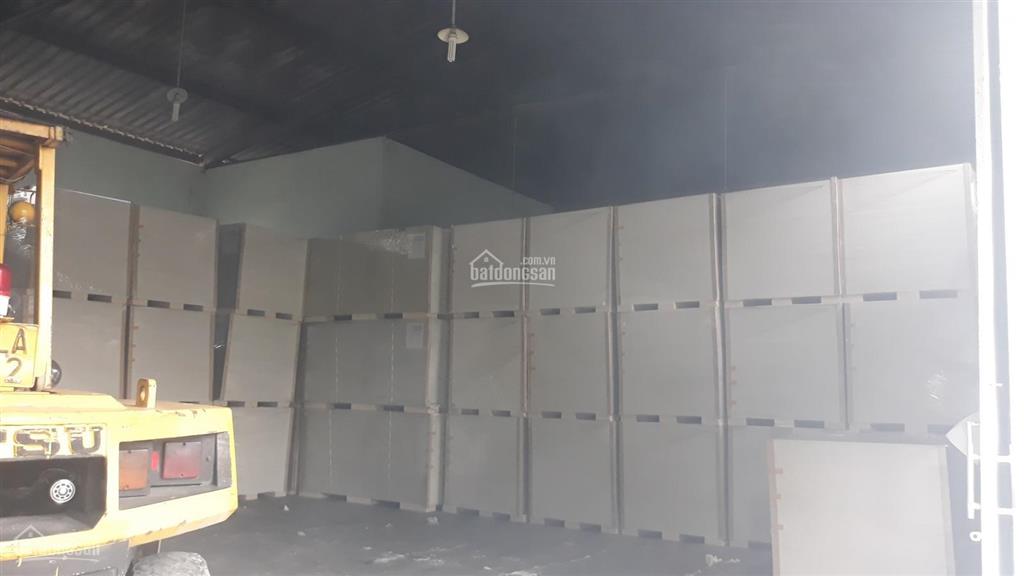 Cho thuê kho xưởng 700m2 tại bùi văn ba, p. tân thuận đông, quận 7, tp. hcm.  0916 302 ***