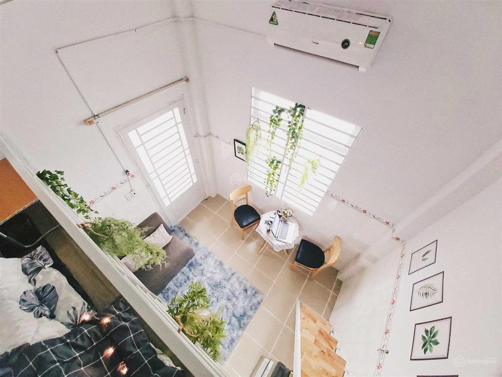 Phòng có gác (duplex) cv làng hoa full nội thất xịn xò mới keng